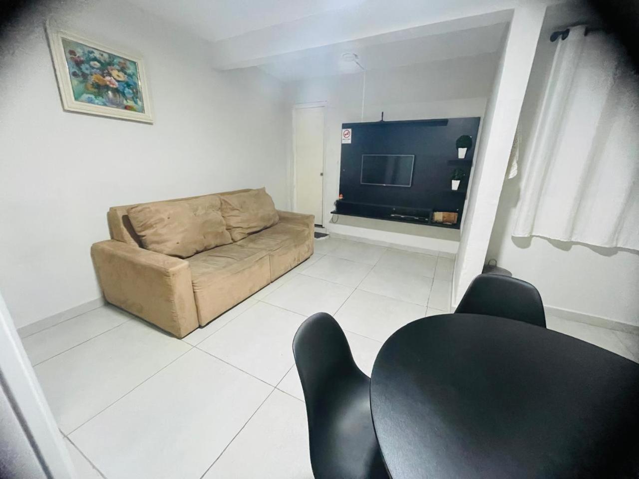 Casa Fundos Eco City 03 Simples E Confortavel Com 2 Quartos E Garagem Curitiba Bagian luar foto